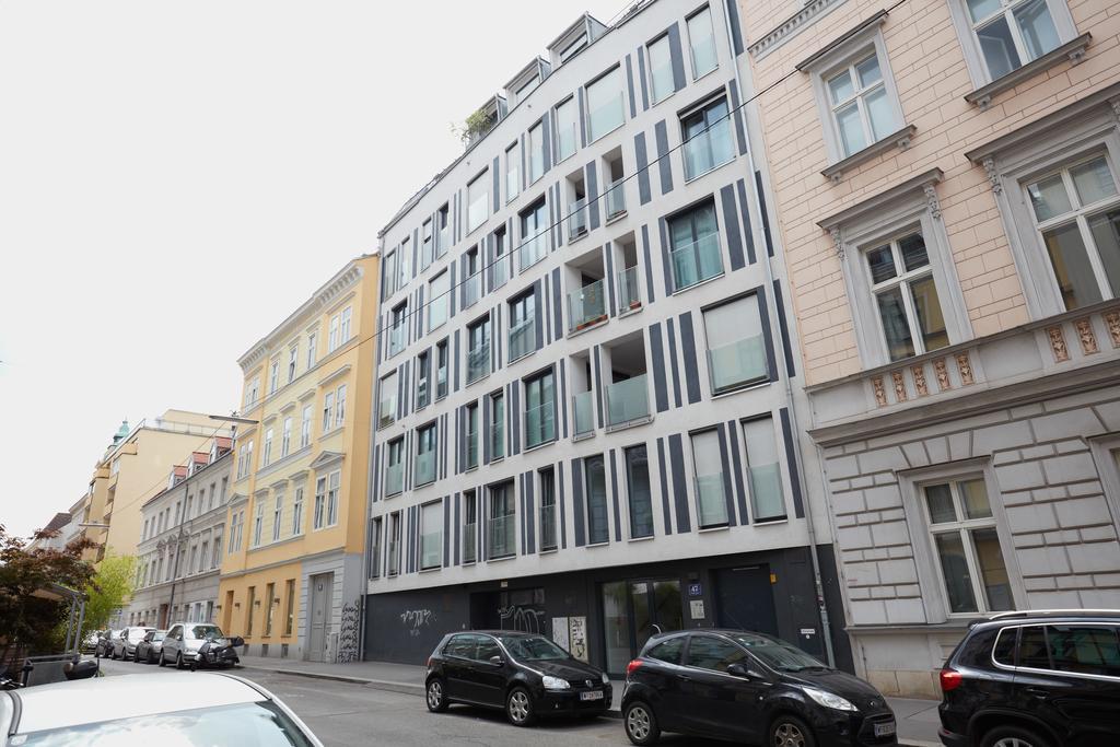 Traditional Apartments Vienna Tav - Entire Exterior photo